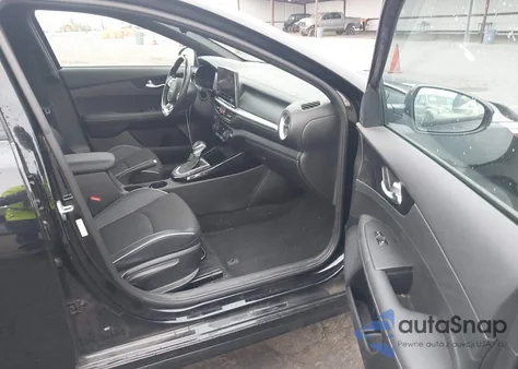 2023 Kia Forte Gt-Line z USA, uszkodzony, nr VIN 3KPF54AD7PE570518